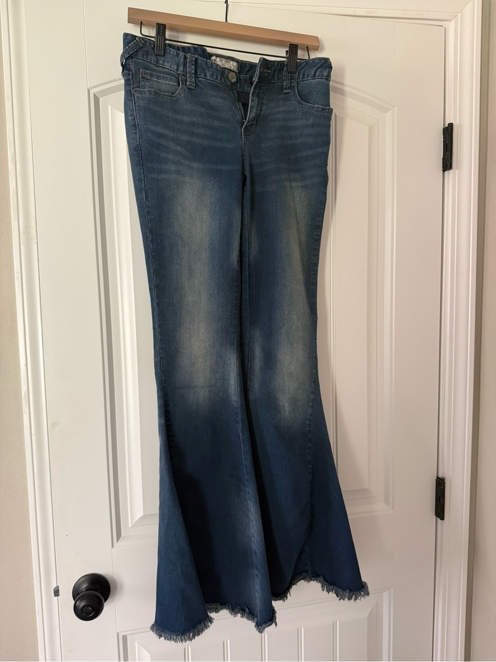 Free People Flared Wide-Leg Jeans in Medium Blue Wash NWOT